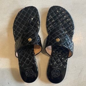 Tory Burch Black Patent Leather Sandals - sz 8.5